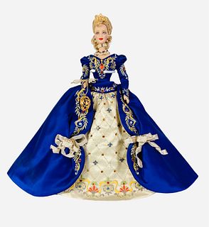 Faberge Imperial Elegance Barbie is a HTF doll with her blue gown looks regal & she comes with an egg lots of jewels. this is a very limited edition P