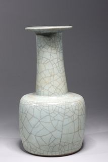 Chinese Crackle Glazed Celadon Porcelain Vase