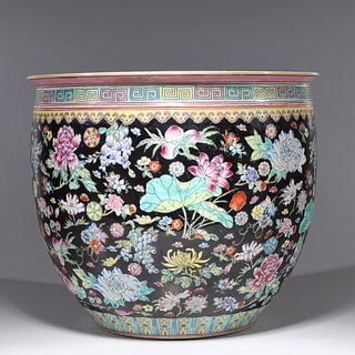 Chinese Famille Rose Enameled Porcelain Jardiniere
