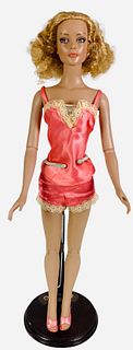16" Tonner Sydney Chase "Ready to Wear Satin" 2004 doll. In great condition. No box.
