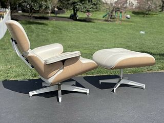 Eames Herman Miller Ash Lounge Chair And Ottoman