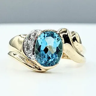 Stylish Blue Topaz & Diamond Fashion Ring