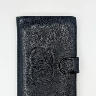 Pre Owned Black Caviar Leather Chanel Wallet