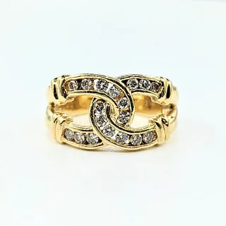 Stylish Diamond & 18K Gold Interlocking Fashion Ring