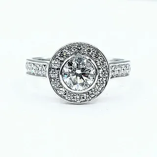 18kw Diamond Engagement Ring