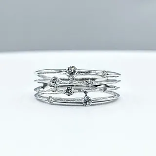 Stylish Diamond & Solid White Gold Fashion Ring