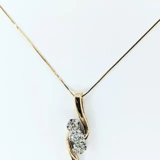 14ky Past, Present, Future Diamond Necklace