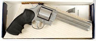 *Smith & Wesson Model 657-2 Revolver 