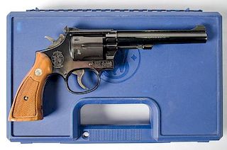 *Smith & Wesson Model 48-4 Revolver 