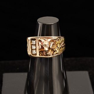 10K Gold Ring w/ Bighorn Sheep & Diamonds