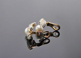 GOLD PEARL EARCLIPS