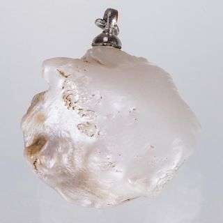 A Baroque Pearl Pendant,