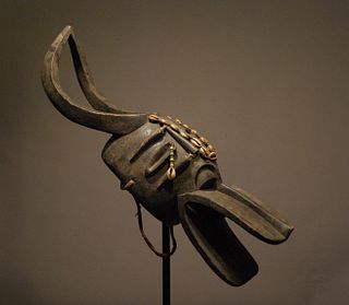 Early-mid 20th C. "Wani-ugo" Mask