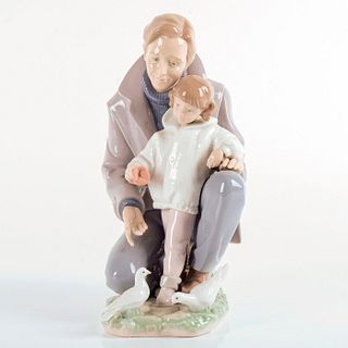 A Day with Dad 1006793 - Lladro Porcelain Figurine