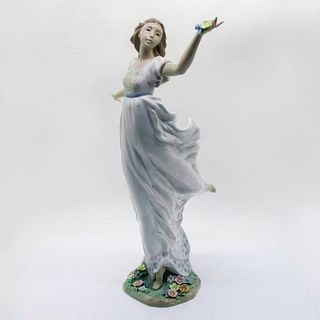 Allegory of Youth 1006649 - Lladro Porcelain Figurine