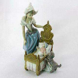 Dutch Mother 1005083 - Lladro Porcelain Figurine