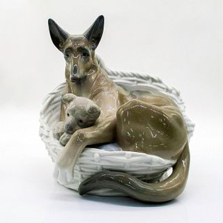German Shepherd w/Pup 1004731 - Lladro Porcelain Figurine