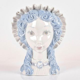 Girl's Head with Cap 1004686 - Lladro Porcelain Bust
