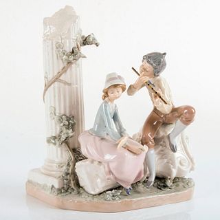 Lover's Serenade 1005382 - Lladro Porcelain Figurine
