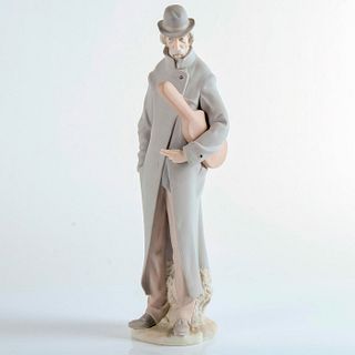 Old Man with Violin 1014622 - Lladro Porcelain Figurine