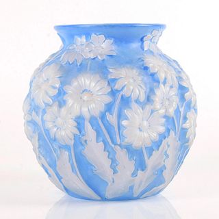 Phoenix Consolidated Glass Vase, Blue Daisy