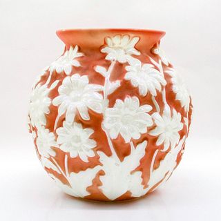 Consolidated Phoenix Art Glass Vase, Daisies