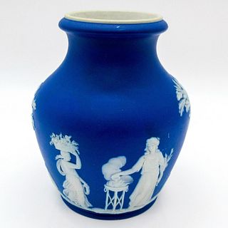 Wedgwood Jasperware Dip Vase