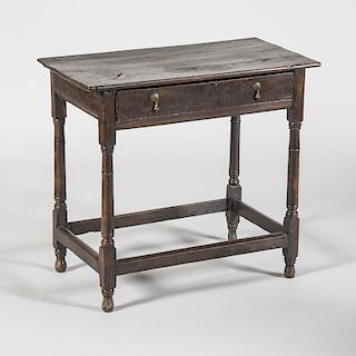 WILLIAM AND MARY OAK SIDE TABLE