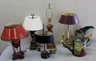 Lot of Assorted Vintage Tole Items.
