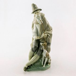 Beggar 1001094 - Lladro Porcelain Figurine