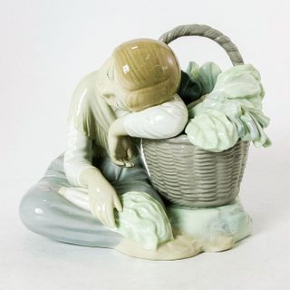 Green Grocer 1001087 - Lladro Porcelain Figurine
