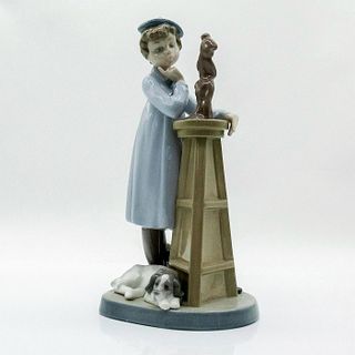 Little Sculptor 1005358 - Lladro Porcelain Figurine