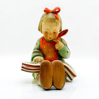 Goebel Hummel Figurine, Bookworm Girl 14B