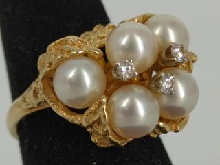 Stunning Vintage 14kt Yellow Gold Pearl & Diamond Ring