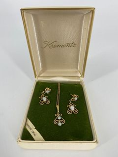 Krementz Jewelry Set with Opals