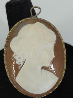 Silver Pendant with Cameo