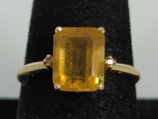 10kt Yellow Gold Diamond & Citrine Ring