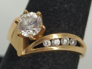 14kt Yellow Gold & Clear CZ Stone Ring