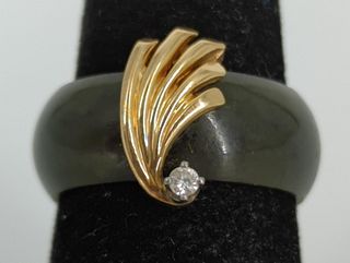 Jade Ring With a Gold & Diamond Accent