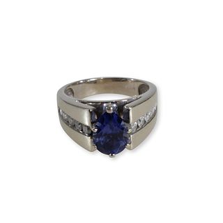 1.92 ct Sapphire & Diamond Ring