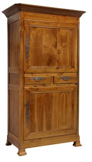 FRENCH PROVINCIAL FRUITWOOD HOMME-DEBOUT CABINET