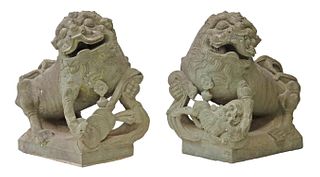 (2) LARGE CHINESE STONE GUARDIAN LION-DOGS