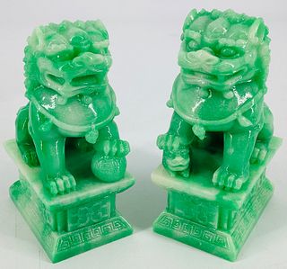 A Pair Of Vintage Glass Fu Dogs In The Original Box