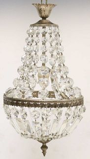 EMPIRE STYLE CRYSTAL SAC A PEARL CHANDELIER