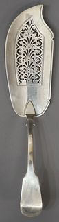ENGLISH GEORGE IV STERLING FISH SERVING KNIFE