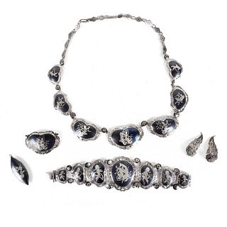 Circa 1930 Siamese Silver Jewelry