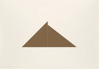 Mangold, Robert A square within two triangles. 1977. Farbserigraphie auf starkem, chamoisfarbenem Papier. 29 x 45 cm (42 x 59,5 cm). Signiert und numm