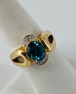 14kt Yellow Gold Diamond & Carribian Blue Apatite Ring