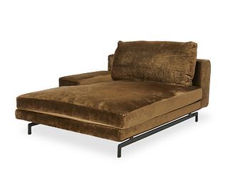 A Minotti daybed