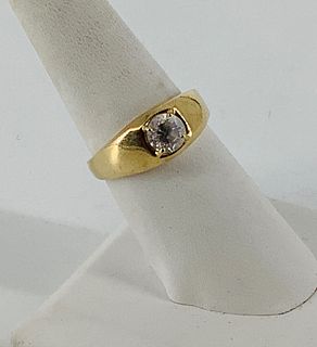 10kt Yellow Gold Ring W a CZ Center Stone